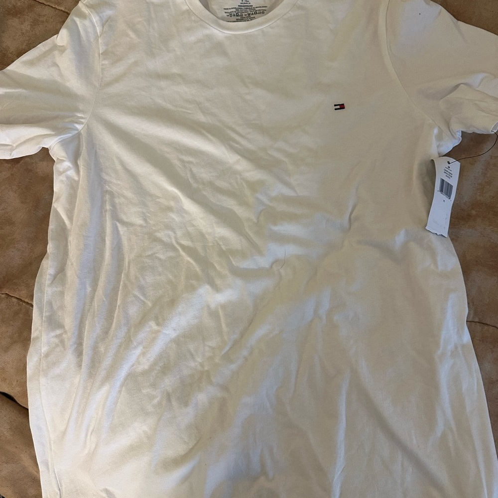 Tommy Hilfiger Men's Classic White Tee